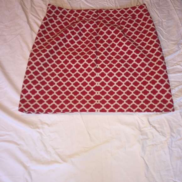 Loft white and red skirt size 8 - Picture 2 of 2